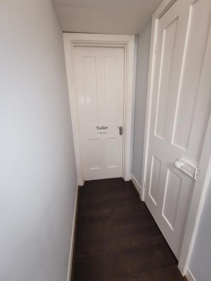Neat Double Room Λονδίνο Εξωτερικό φωτογραφία