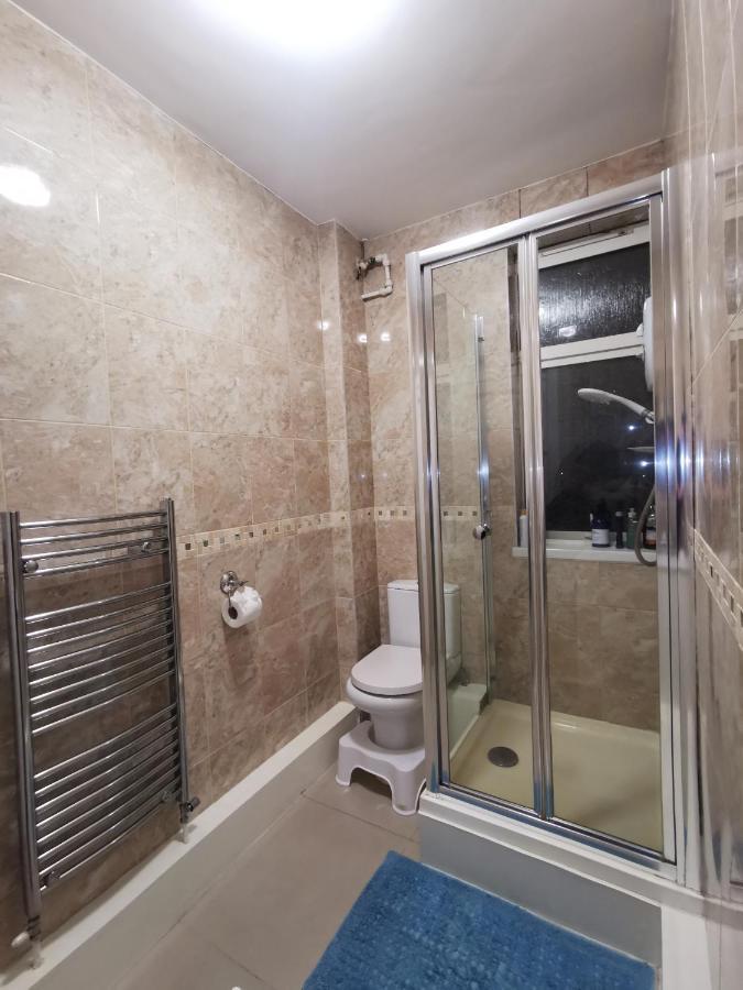 Neat Double Room Λονδίνο Εξωτερικό φωτογραφία